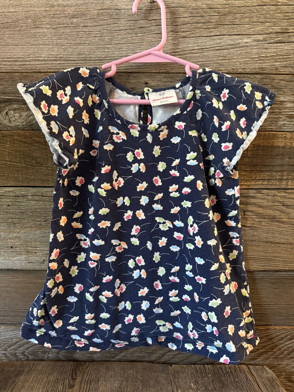 Girls Hanna Andersson shirt, multicolored floral print and flutter sleeves